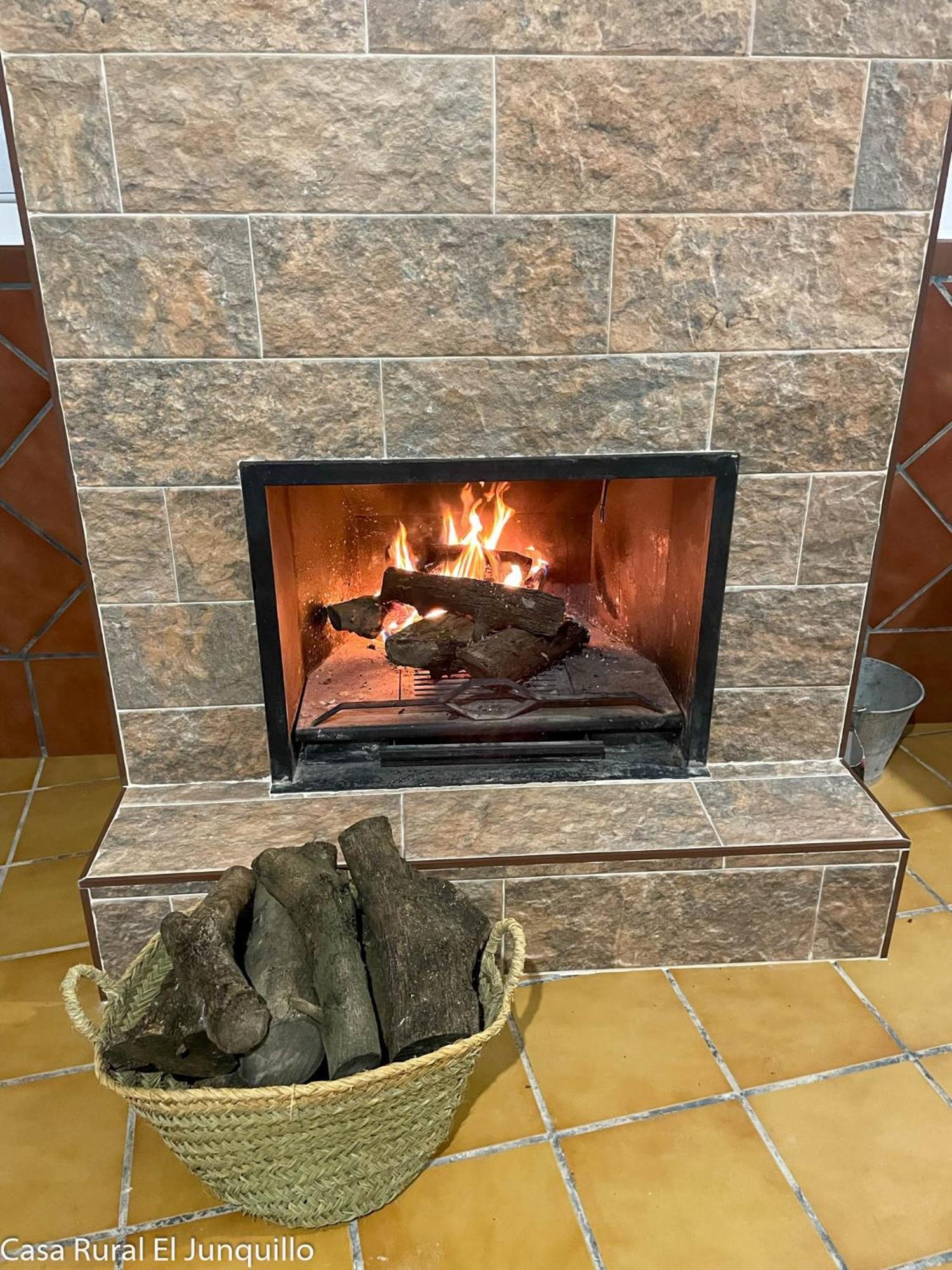 Casa Rural El Junquillo Cuevas De San Marcos Εξωτερικό φωτογραφία